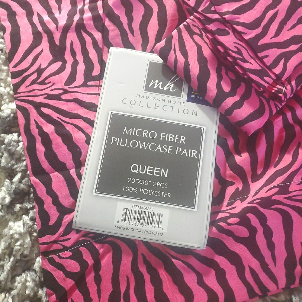 Pillowcase set  20x30  pink black